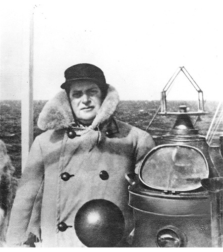 Figur 3.8 Konsul Lars Christensen – kvalfangstreiar og nasjonsbyggjar. Christensen finansierte alle dei norske vitskaplege ekspedisjonane i denne perioden. Desse gav grunnlag for dei norske krava. 
