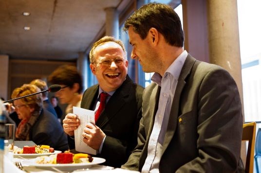 Landbruks- og matminister Lars Peder Brekk og Ivar H. Kristensen, Nordisk innovasjon på dagens dialogkonferanse i Berlin.