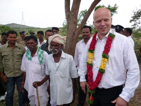  Minister Vedum meets farmers of Lakkaram village, Andhra Pradesh. 