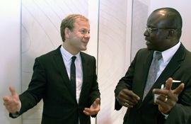 Utviklingsminister Heikki Holmås og Liberias ergiministeren Patrick Sendolo. Foto: UD
