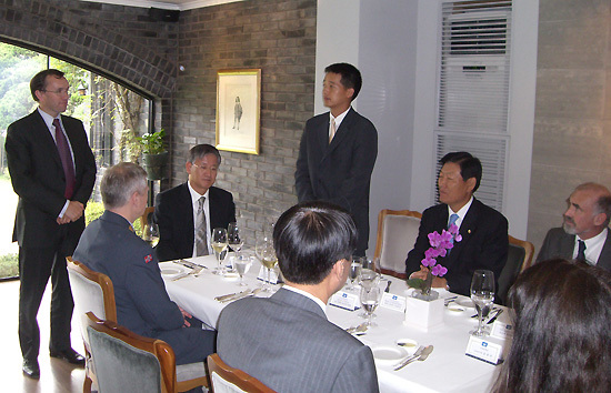 Lunsj med viseminister Kim