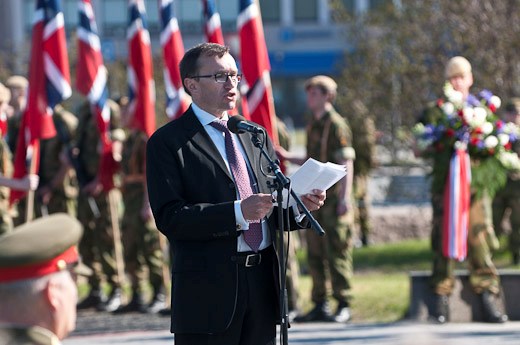 State Secretary Espen Barth Eide at the 70th Anniversary in Narvik. - Photo: Adrian Lombardo, Norwegian Defence