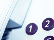 Nærbilde av tastaturet på en telefon.