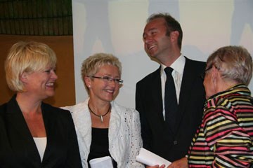 Kristin Halvorsen, Liv Signe Navarsete, Trond Giske og Tove Paule. Foto: KKD