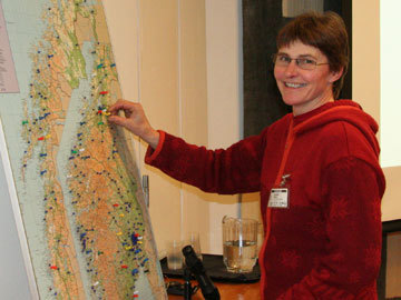 Karin Galaaen setter Selbu frivilligsentral på frivilligkartet. Foto: KUD