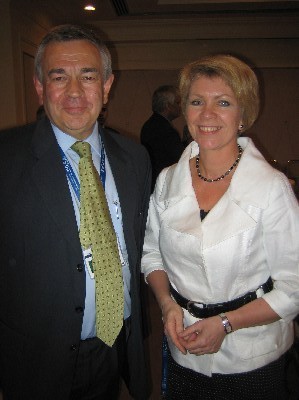 Den britiske energiministeren Malcolm Wicks og Åslaug Haga arrangerte et uformelt ministermøte om CCS i Roma 20. april 2008. Foto: OED/UC