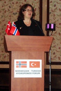 State Secretary Liv Monica Stubholdt