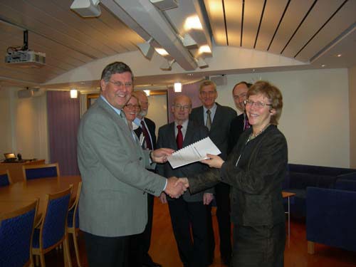 overreskkelse av rapport