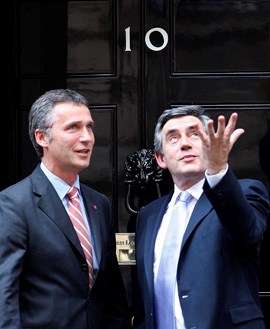 Prime Ministers Stoltenberg and Brown. Photo: Scanpix