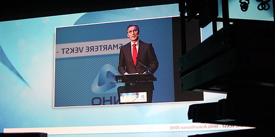 Statsministeren taler til NHO-konferansen 2010. Foto: Statsministerens kontor