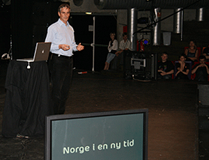 Foto: Utenriksministeren starter debatten Norge i en ny tid. Foto: Therese Saur, UD