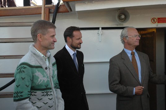 Miljø- og utviklingsminister Erik Solheim, HKH Kronprins Haakon og HM Kong Carl XVI Gustav. Foto: Miljøverndepartementet.