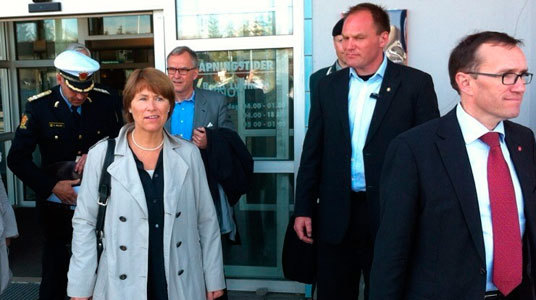 Grete Faremo og Espen Barth Eide ankommer Bodø