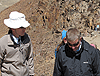 Miljø- og utviklingsministeren på tørrlagt bre 5500 m.o.h. i Bolivia. Foto: Jon Berg, MD