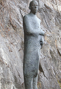 Avduking av Marshall-statue 16.06.08.  Foto: de Brisis/UD