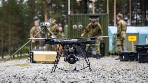 Norge sender soldater til Danmark for å bistå med dronekapasiteter (Illustrasjonsfoto). Foto: Kristian Kapelrud / Forsvaret Norge sender soldater til Danmark for å bistå med dronekapasiteter (Illustrasjonsfoto)
