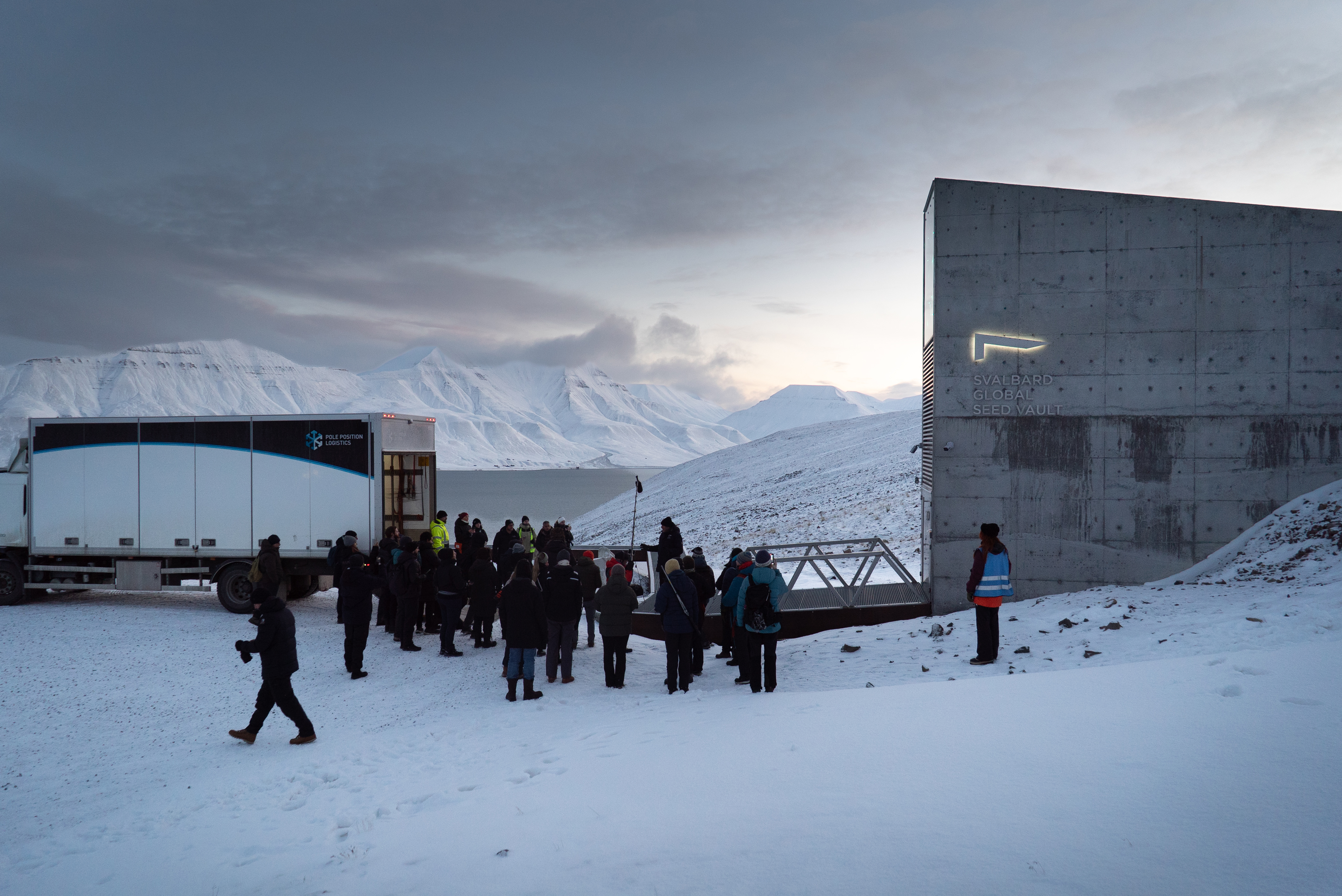 Utsiden av Svalbard globale frøhvelv