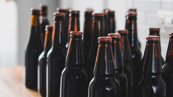 Øl på flaske.