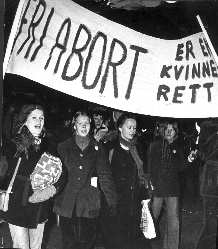 Figur 2.1 Kvinner demonstrerer for fri abort 1978
