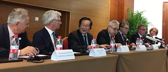 Møte med USAs energiminister Rick Perry, Kinas teknologiminister Wan Gang og IEA-direktør Fatih Birol.
