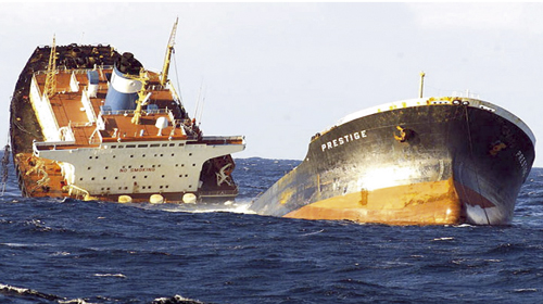 Figur 9.1 Havariet av oljetankskipet «Prestige» utenfor
 atlanterhavskysten av Spania.