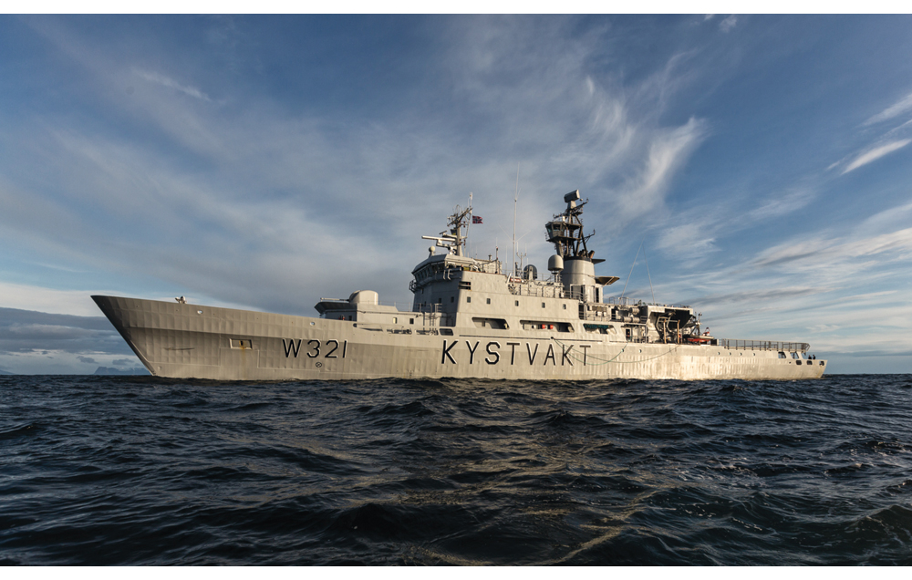 Figur 4.3 KV Senja på tokt.
