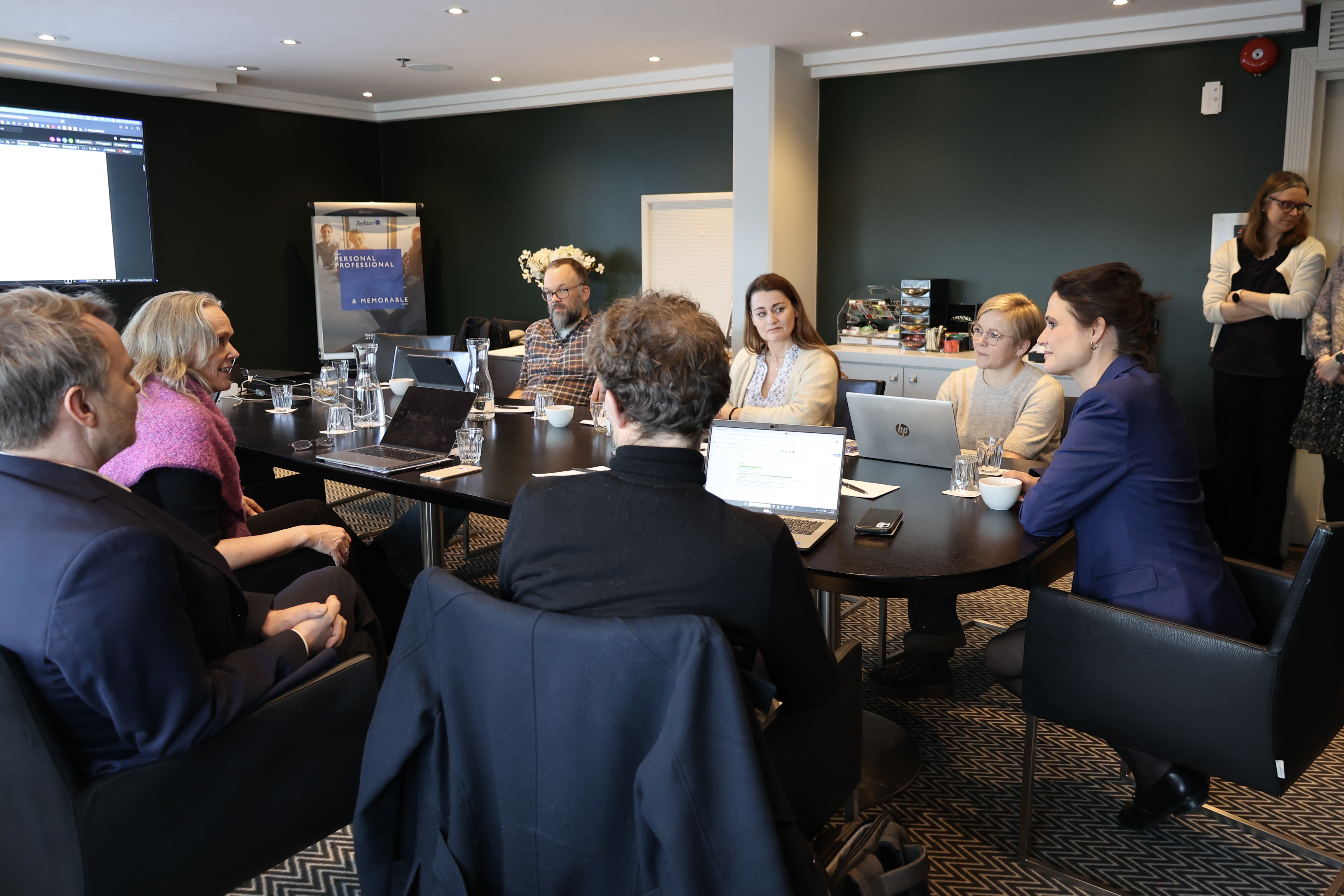 Kunnskapsminister Kari Nessa Nordtun møtte onsdag faggruppene som skal levere utkast til innholdslister allerede i mars.