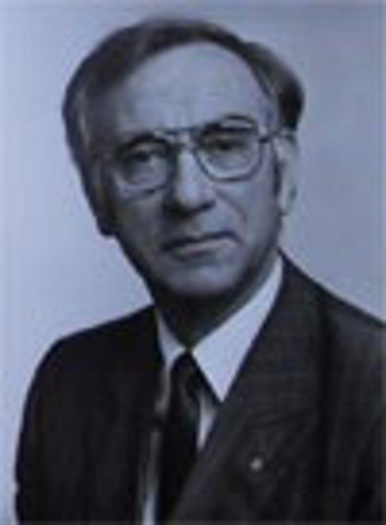 Statsråd Eidem, Bjarne Mørk (Ap)  09.06.86 - 10.10.89