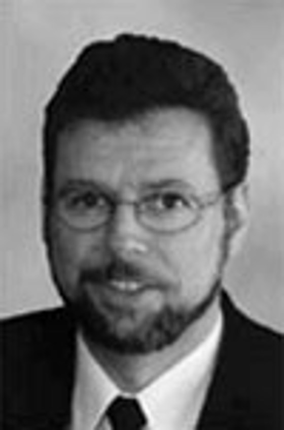 Statsråd Gregussen, Otto (Ap) 17.03.00 - 19.10.01   