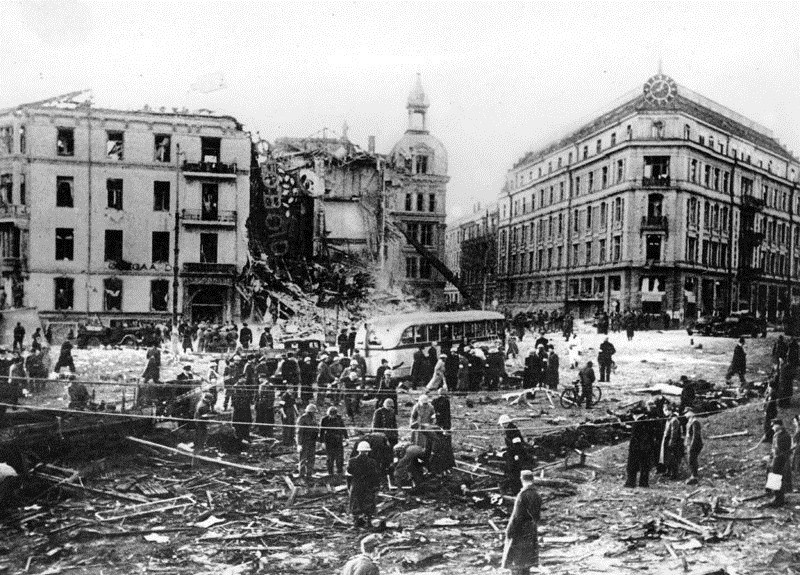 Drammensveien 2 etter 1944-bombing