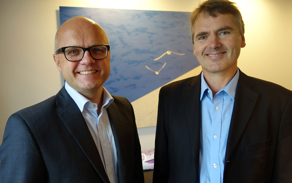 Klima- og miljøminister Vidar Helgesen er fornøyd med at Henrik Hallgrim Eriksen er Norges nye klimaforhandler. Foto: Klima- og miljødepartementet.