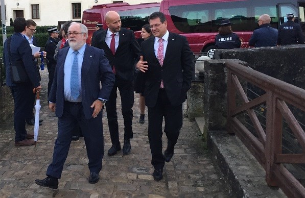 From left: EU Commissioner for Climate Action & Energy Miguel Arias Cañete, Minister of Petroleum and Energy Tord Lien and Vice President of the European Commission, Maros Šefčovič.