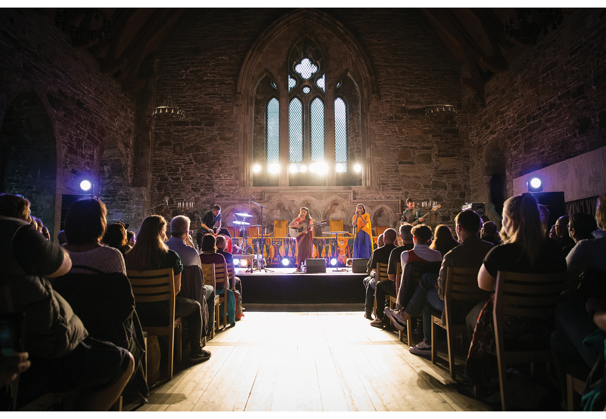 Figur 8.2 Bandet 9 Grader Nord spiller i Håkonshallen under Bergensfest 2017