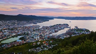 Utsikt over Bergen fra Fløyen