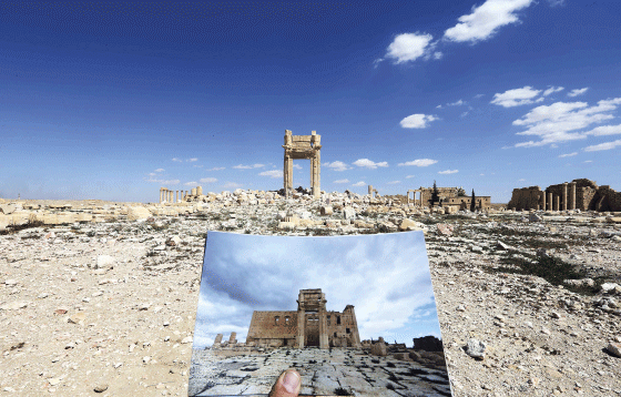 Figure 12.3 The Temple of Bel in Palmyra before and after destruction.