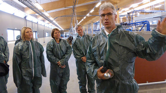 Omvisning på senteret ved Avd.dir. Ingvar Selmer-Olsen