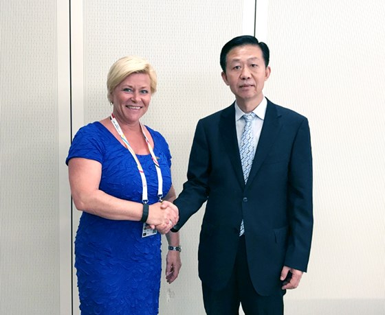 The Finance Ministers of China and Norway
