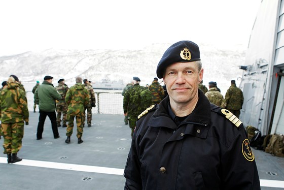 Kontreadmiral Nils Andreas Stensønes blir ny sjef for Sjøforsvaret.