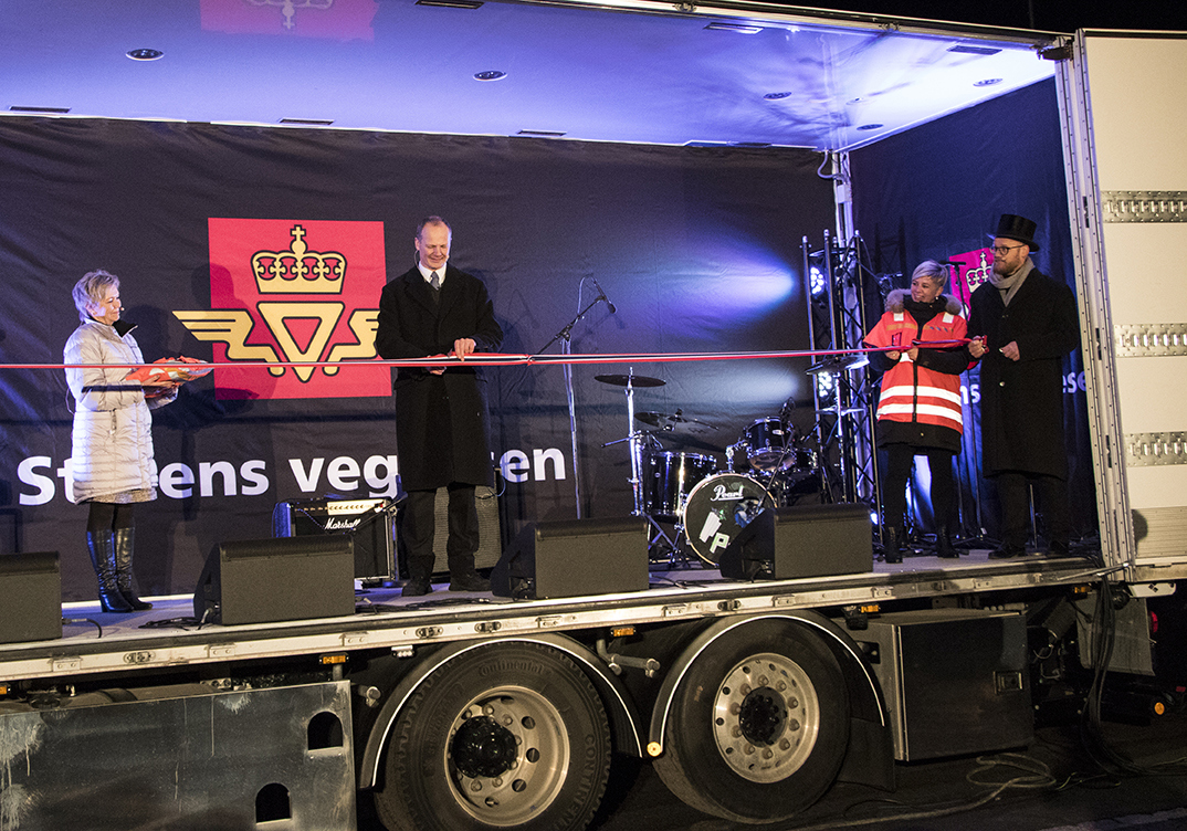 Vei-åpning ved Ørje