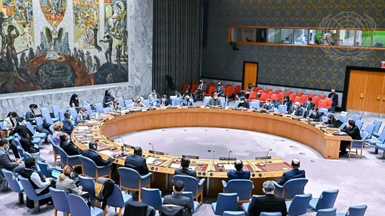 Oversiktsbilde av sikkerhetsrådssalen i FN