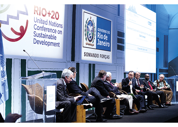 Figur 4.2 Høynivåpanelet under konferansen om bærekraftig utvikling i Rio (rio+20), 21. juni 2012.