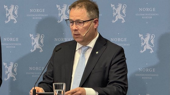 Forsvarsminister Bjørn Arild Gram.