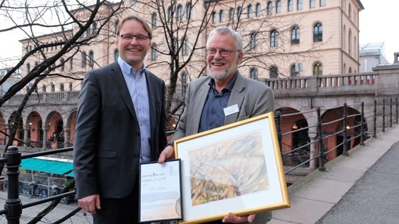 Plantearvenprisen 2019 tildelt forskar og planteforedlar Lars Reitan.