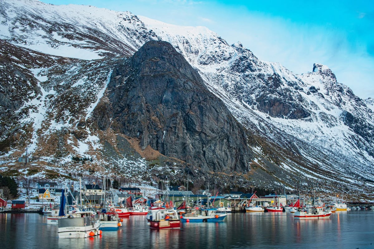 Figur 5.13 Det har vore atskilleg med produktivitetsvekst i fiskeria, og fangsten per fiskar har auka frå under 10 tonn per fiskar i 1945 til rundt 200 tonn dei seinare åra.