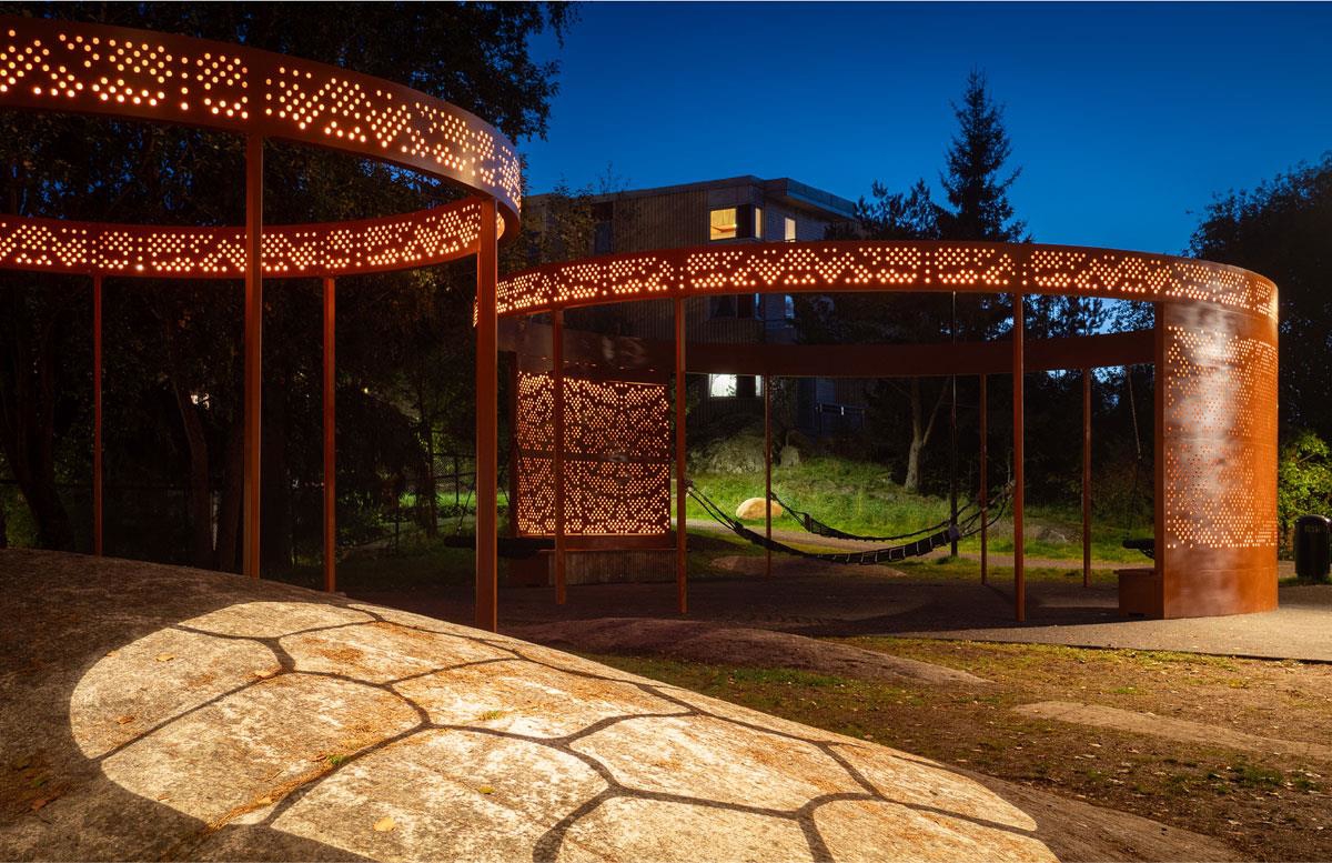 Bilde 37: Skilpaddeparken, Mortensrud, Oslo. Byggherre: Oslo kommune, Bymiljøetaten. Landskapsarkitekt: PIR2 AS og Bar Bakke AS. Foto: Fovea Studio