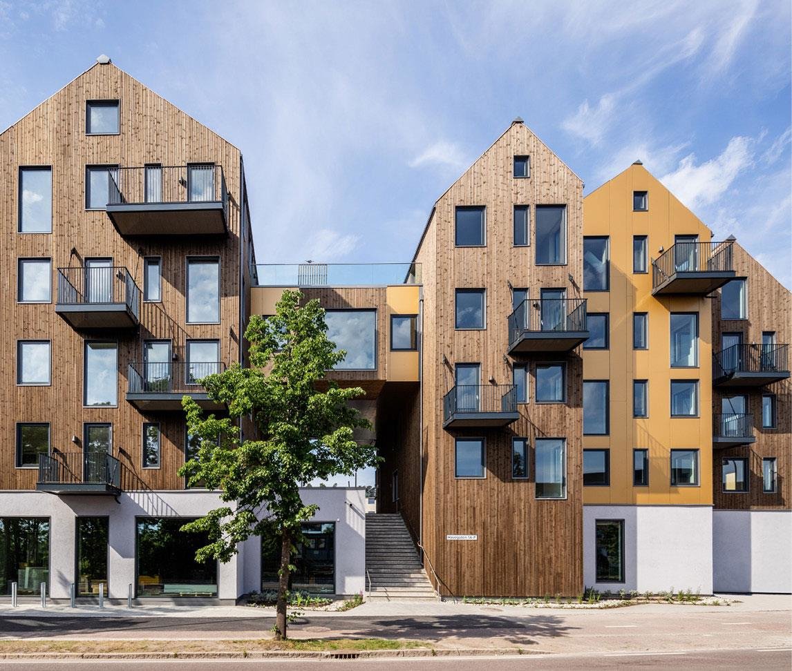 Photo of Havegaten 1, Tønsberg. Developer: Pilares Eiendom AS. Architect/Landscape architect: Holar Ola Roald AS/Landskapskollektivet AS. Photo: Jonas Adolfsen and Pilares