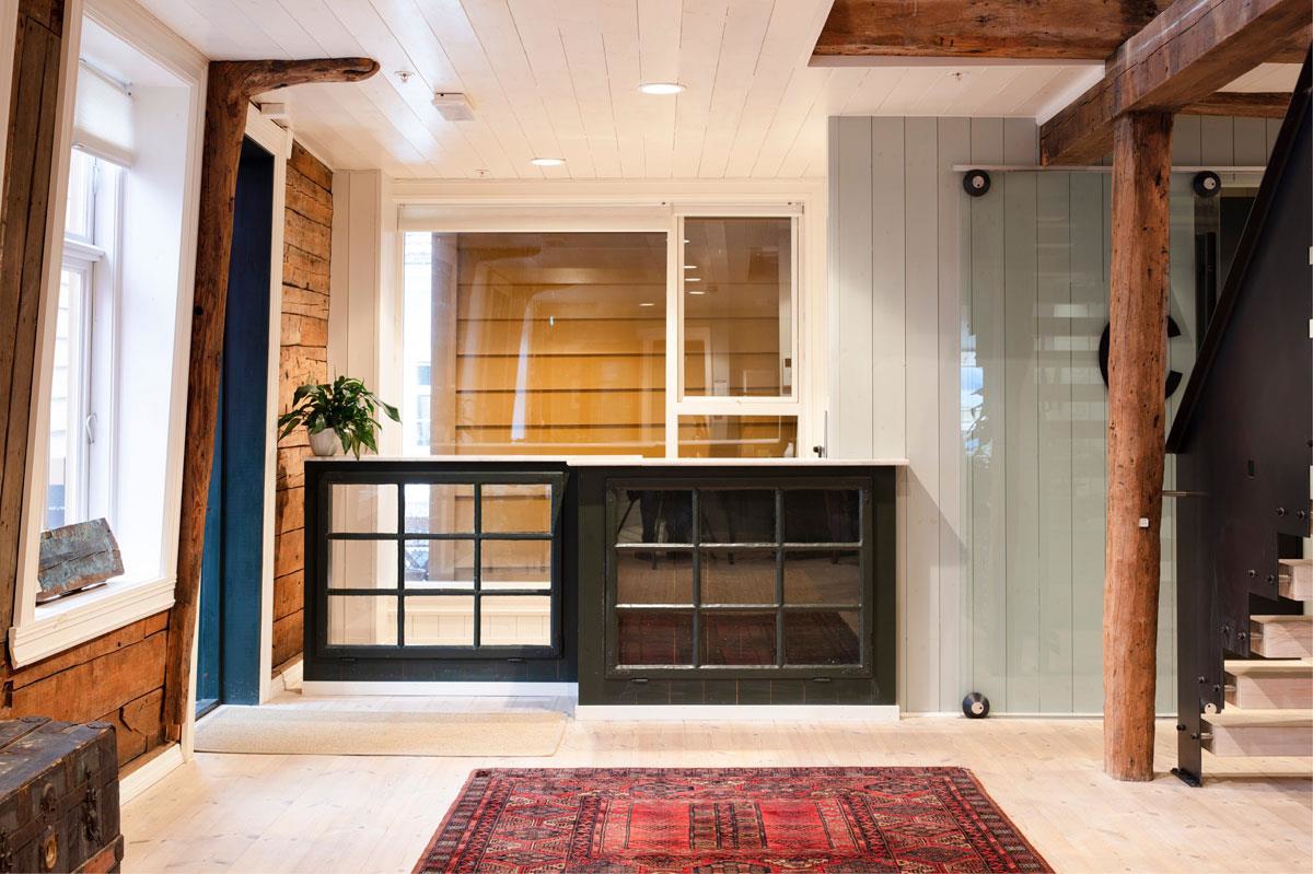 Photo of Skostredet 3-5, Cultural Heritage Management office, Bergen. Client: Bergen municipality. Archi-tect/property developer: Arkitektstudio Elfrida Bull Bene AS/Pallas AS. Photo: Trond Isaksen/The Directorate for Cultural Heritage.