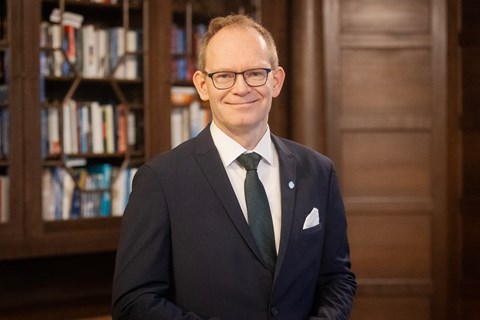 Forsknings- og høyere utdanningsminister Oddmund Hoel