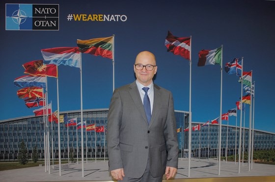Forsvarsminister Odd Roger Enoksen deltok på NATOs forsvarsministermøte 16. - 17. februar 2022.