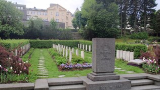 Møllendal War Cemetery in Bergen.